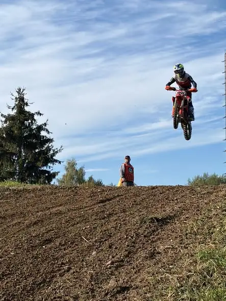 Wojtek z drugim miejscem w Czechach i wiceliderem Nova Motocross Cup 2026