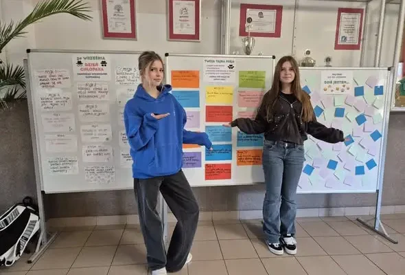 Dzień Chłopaka w SP2 Trzebnica: tajne misje i akcja „Twój styl, Twoja misja”