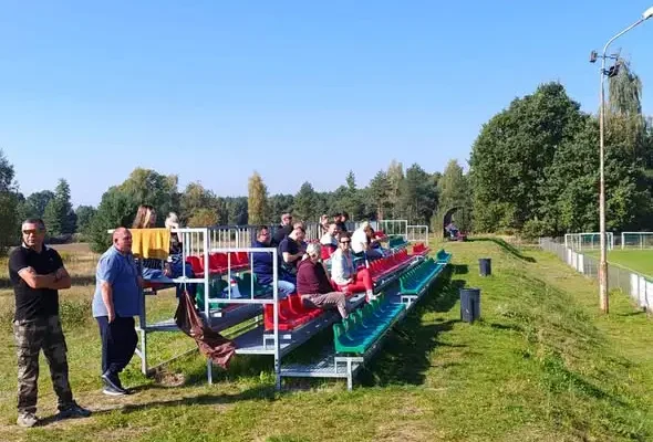 Młodziki z Zawoni rozgromiły Polonię III Trzebnica 9:1