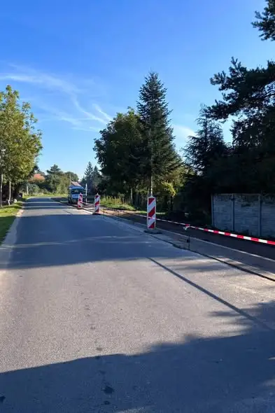 Nowy chodnik w Paniowicach – bezpieczniej dla pieszych