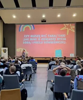 KinoSzkoła w Prusicach: uczniowie klas 4-5 o presji rówieśniczej
