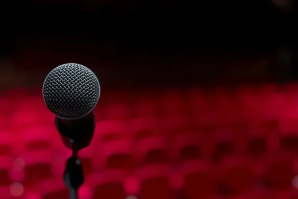 Kabaret Smile wystąpi w Gminnym Ośrodku Kultury w Zawoni
