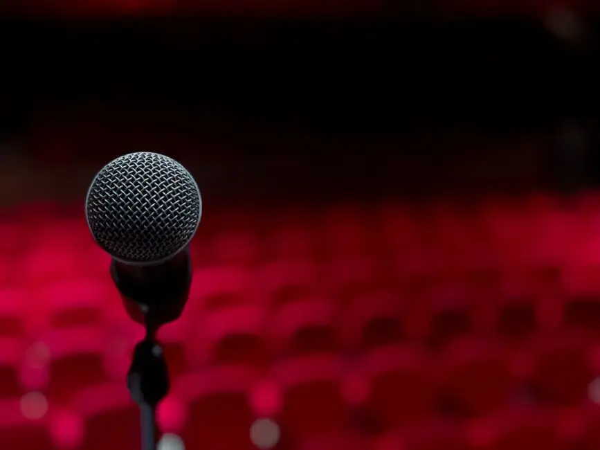Kabaret Smile wystąpi w Gminnym Ośrodku Kultury w Zawoni